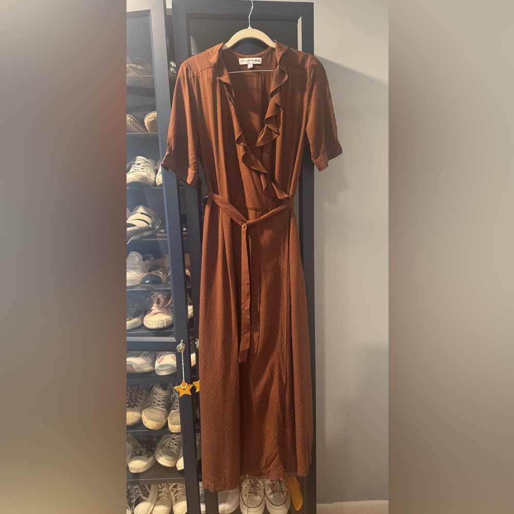 Uniqlo Rust Midi Dress with Ruffle Detail